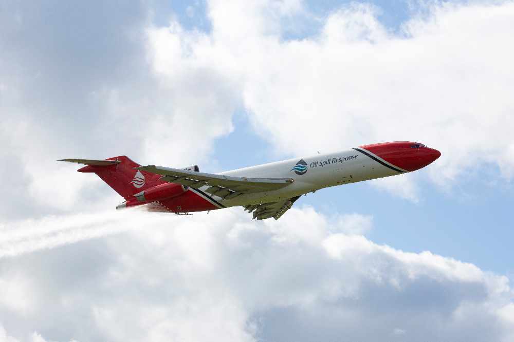 low-flying-planes-over-the-isle-of-wight-isle-of-wight-radio