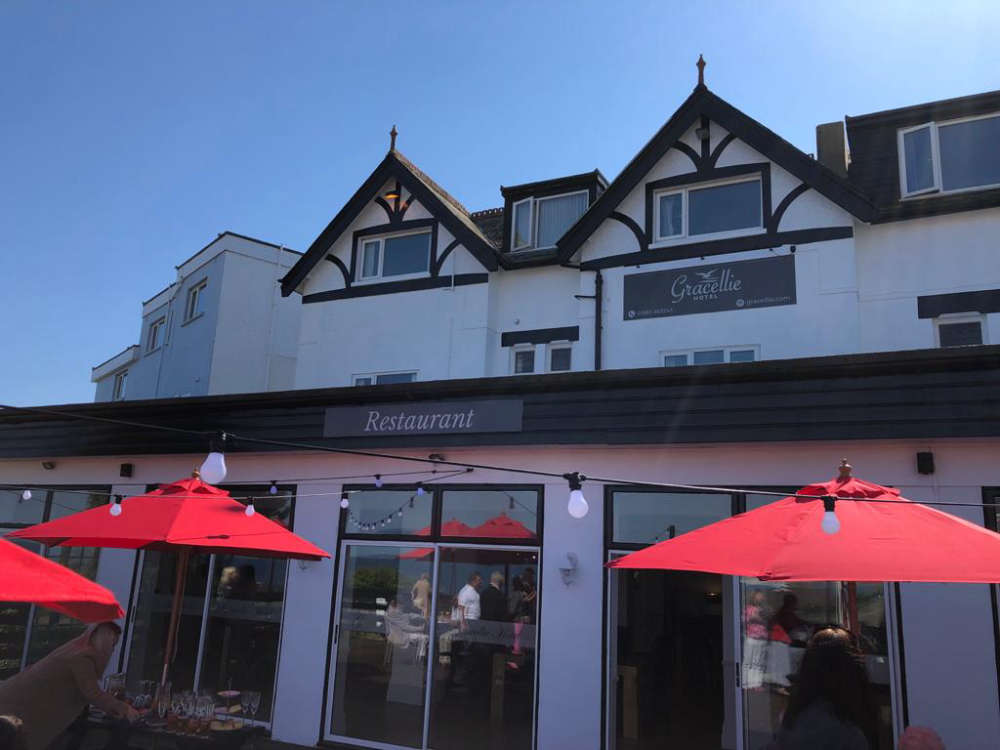 Sun, Sea And The Gracellie — Shanklin Hotel Undergoes Major Refurb ...