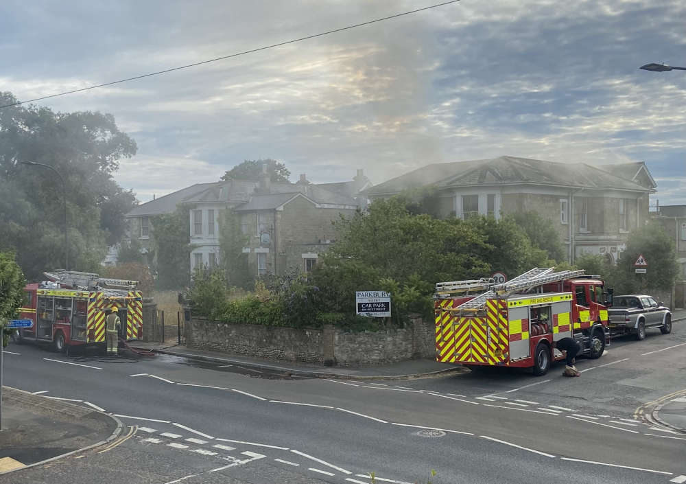 Investigations Continue Following Fire At Derelict Parkbury Hotel In Sandown - Vimarsana News