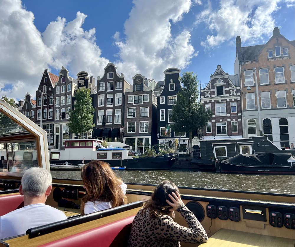 Travel to Amsterdam via Eurostar