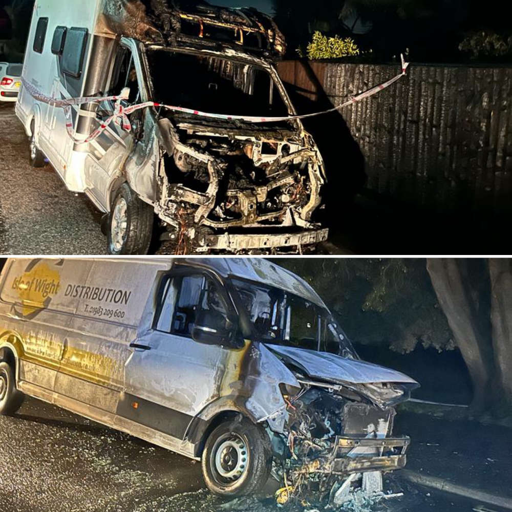 Vehicles Destroyed In Suspected Arson Incidents In East Cowes - Vimarsana News