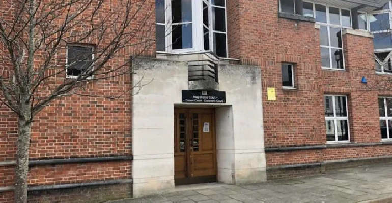 East Cowes Man Found Guilty Of Breaching Restraining Order Against Isle Of Wight Councillor - Vimarsana News