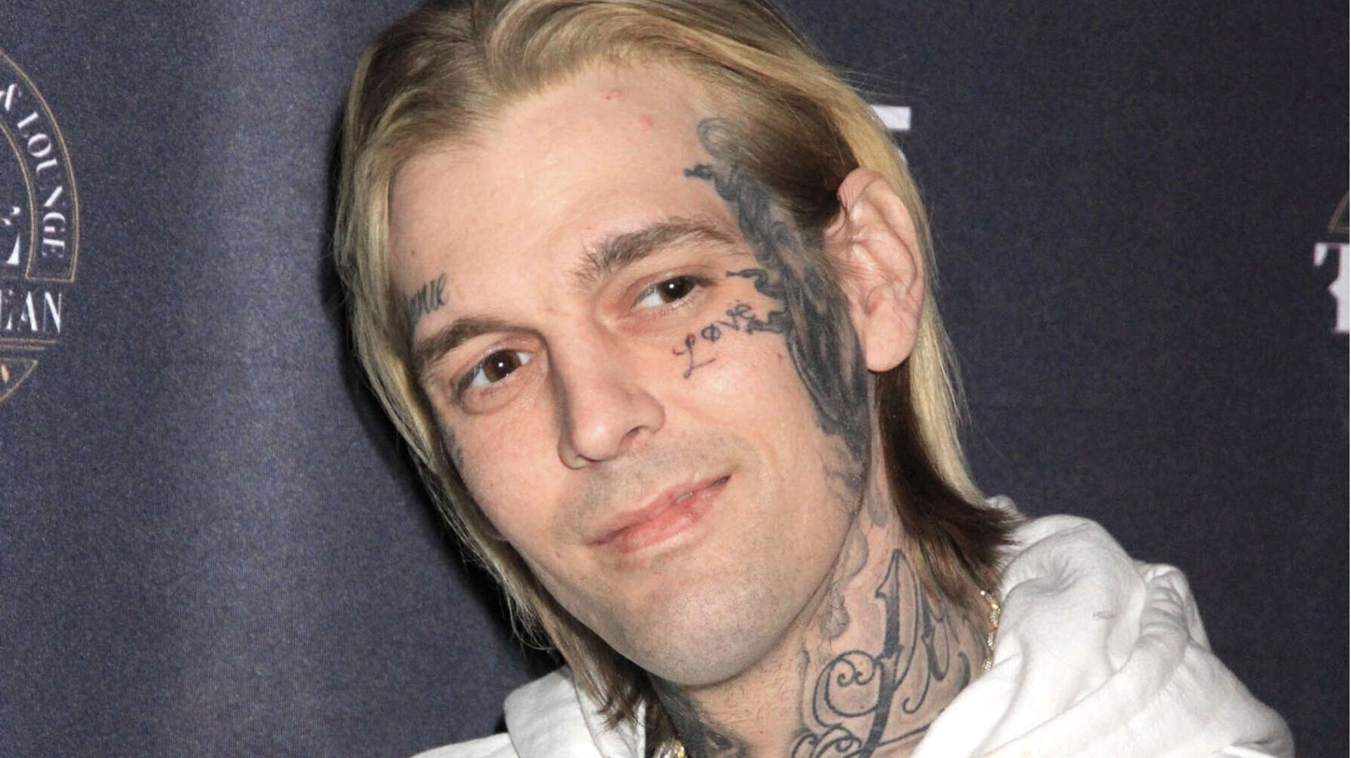 Aaron Carter Drowned In His Bathtub After 'Inhaling Compressed Gas' And ...