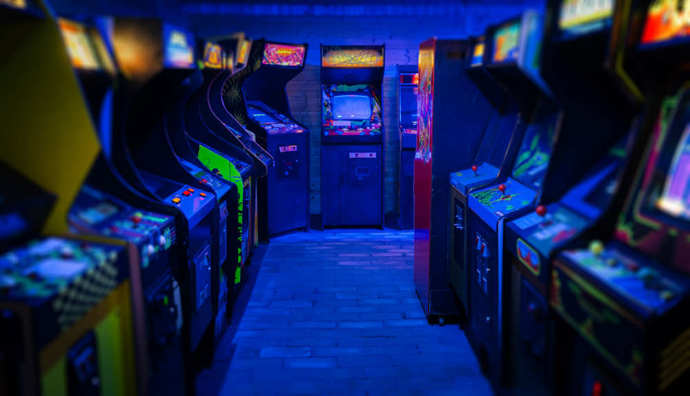 Retro deals play arcade