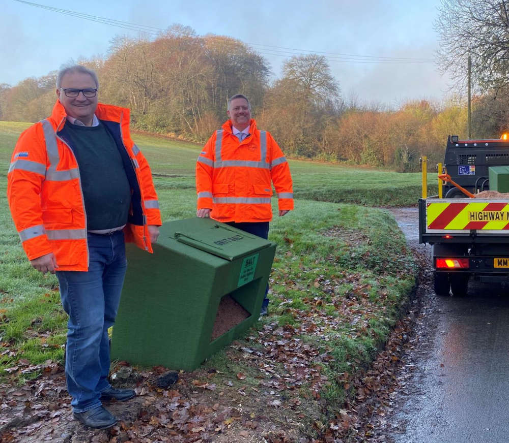 Bucks residents can request gritting bins Bucks Radio