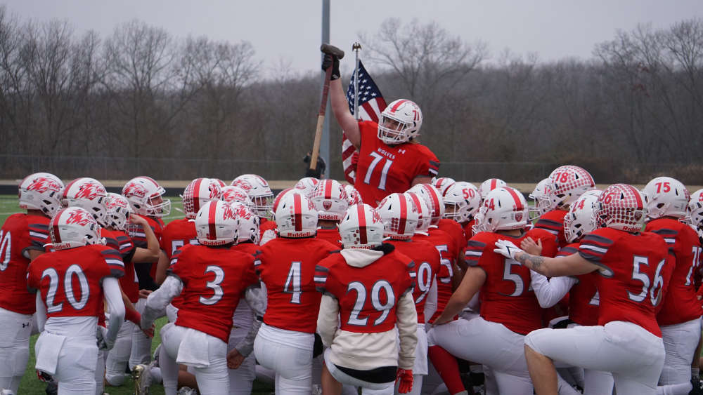 Reeds Spring Wolves Football