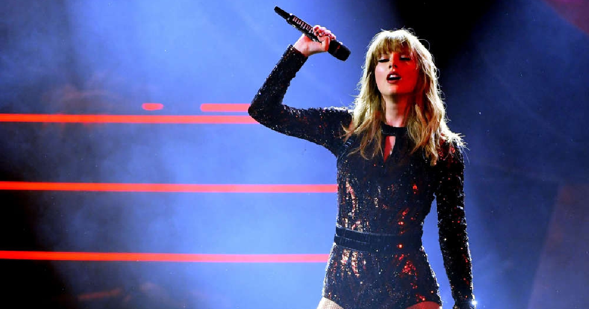 Did Taylor Swift Turn Down the Super Bowl Halftime Show? - CFNO