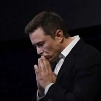 Elon Musk could step down as head of twitter!