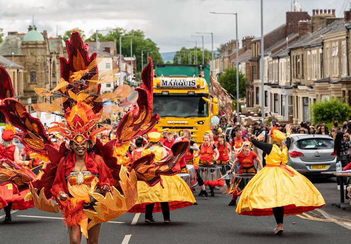 Caribbean Carnival Costume -  UK